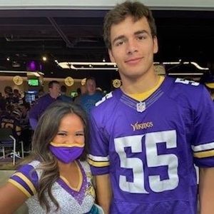 Meet your Posher, Joshua